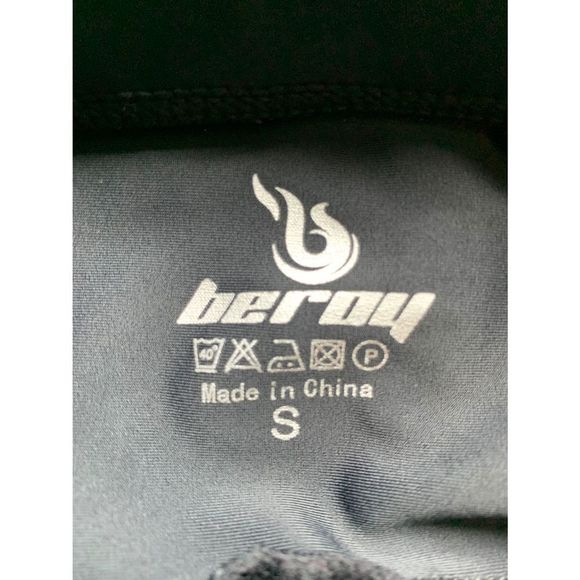 Beroy Woman’s Cycle Shorts Size Small - Picture 5 of 5